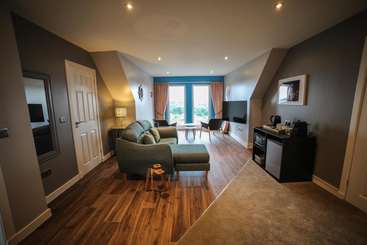 Bay And Bridge Bed & Breakfast Dunfermline Exterior photo